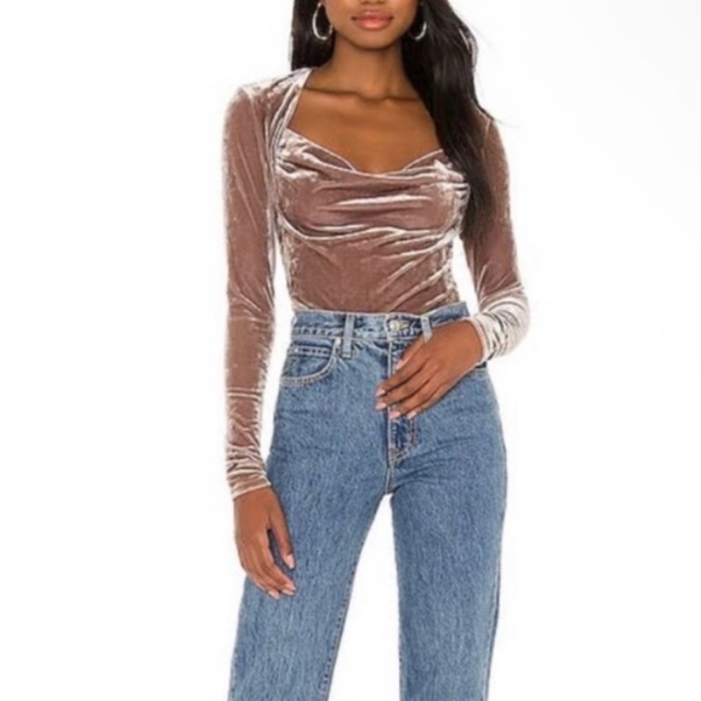NWT Free People Perfect Date Top in Taupe Stone